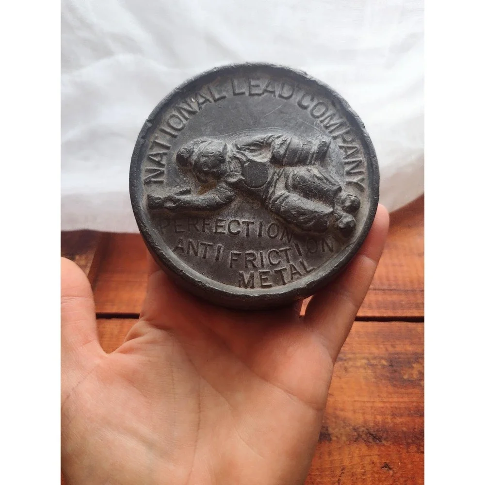 VTG Dutchboy National Lead Company Solder Auto Body Leading Heavy Paperweight